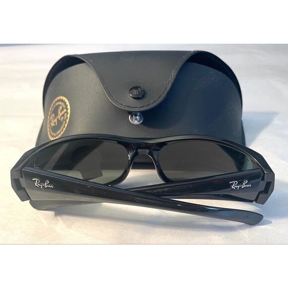 Ray-Ban RB4093 601/9A Black Frame Dark Green Polarized Classic Lens Sunglasses - Picture 7 of 9